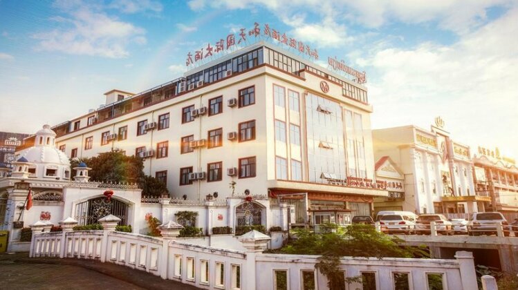 He Tian Hotel - Photo3