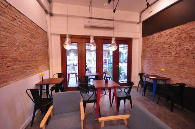 Hive Hostel - Photo4