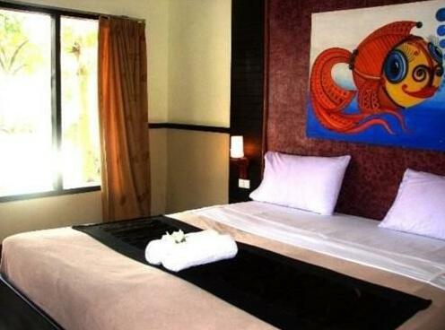 Inpeng Hotel & Resort - Photo4