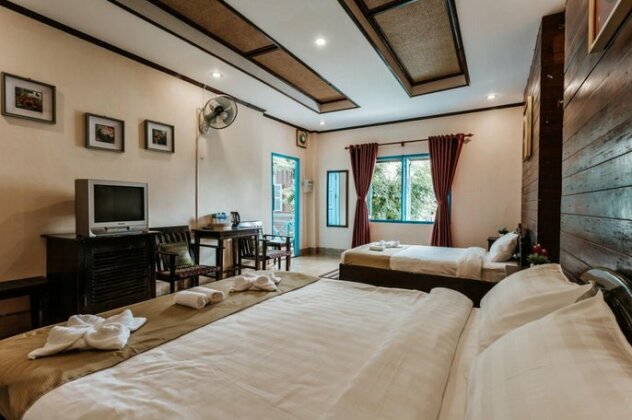 Khung Riverside Hotel - Photo2