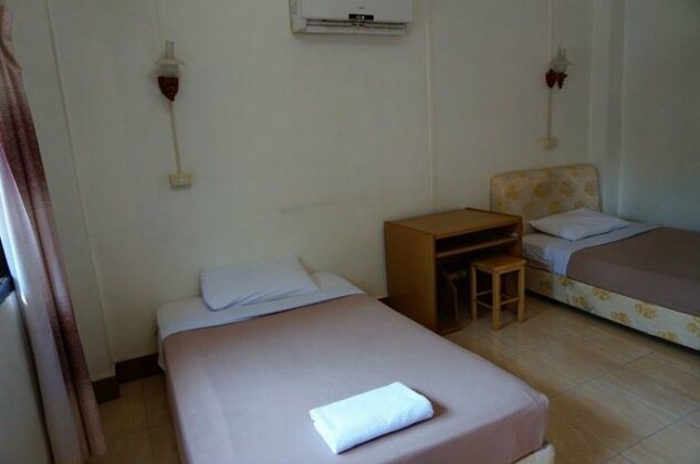 Mixok Guesthouse - Photo3
