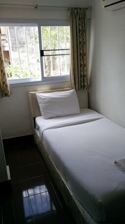 Mixok Inn - Photo4