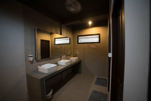 My Box Hostel & Cafe - Photo4