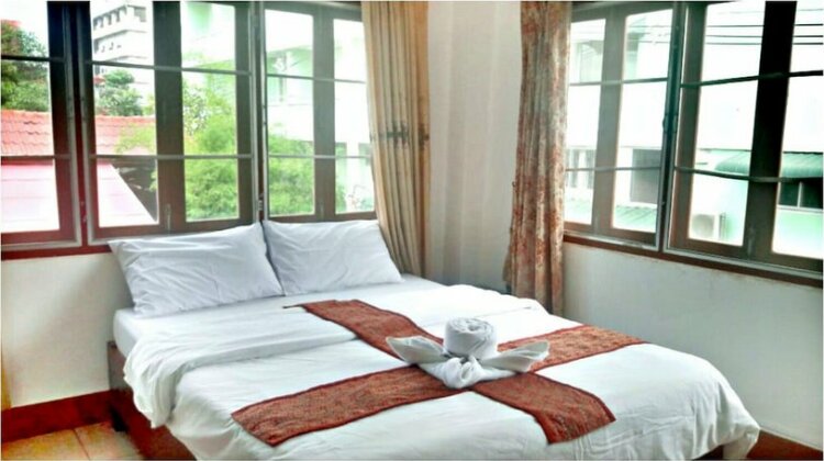 Nalinthone Guesthouse - Photo4