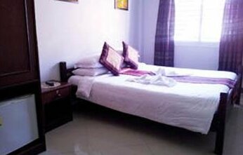 Naphavong Guesthouse - Photo3