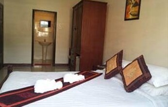 Naphavong Guesthouse - Photo5