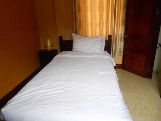Oulayphet Hotel - Photo2