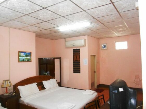 Phakchai Hotel - Photo5