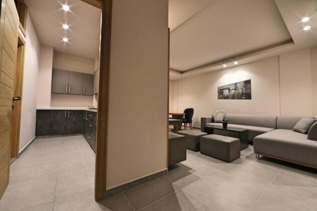 The Residence 649 - Photo2