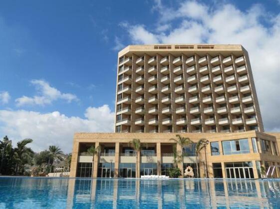 Jiyeh Marina Resort Hotel & Chalets - Photo2