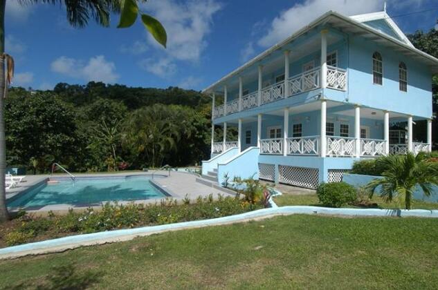 Heliconia House