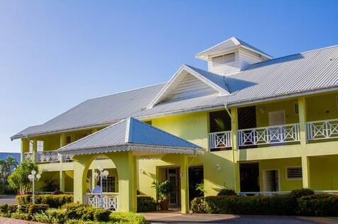 Bay Gardens Hotel - Photo2