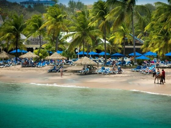 Smugglers Cove Resort & Spa - Photo2