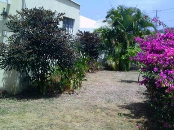 The Bay's Pleasant Lodge - Photo3