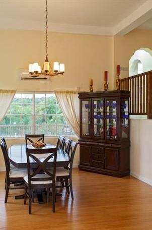 Villa Chloesa - Photo3