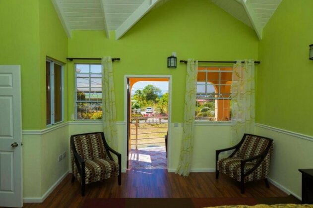 Jean's 1 or 2 B/R Condo Sapphire Estate Laborie St Lucia Comfort in Style - Photo3