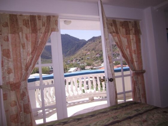 The Downtown Hotel Soufriere - Photo4