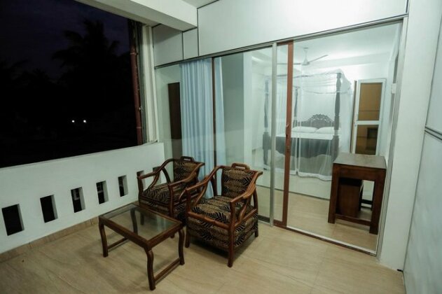 Tharanga Surfing Villa - Photo3