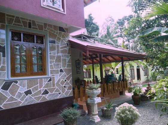 Gunasekara B&B