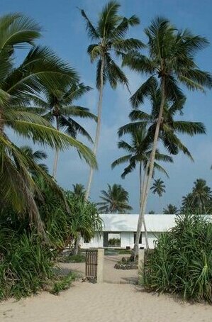 Olu Beach Villa