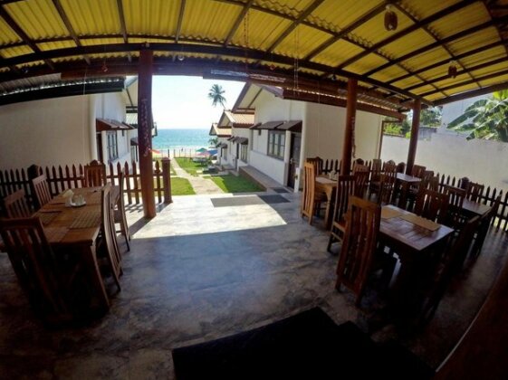 Ramon Beach Resort - Photo5
