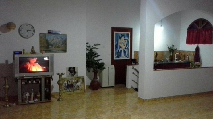Villa Shwetha Guest House - Photo4