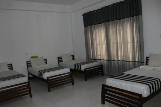 Kings Jay Hotel - Photo3