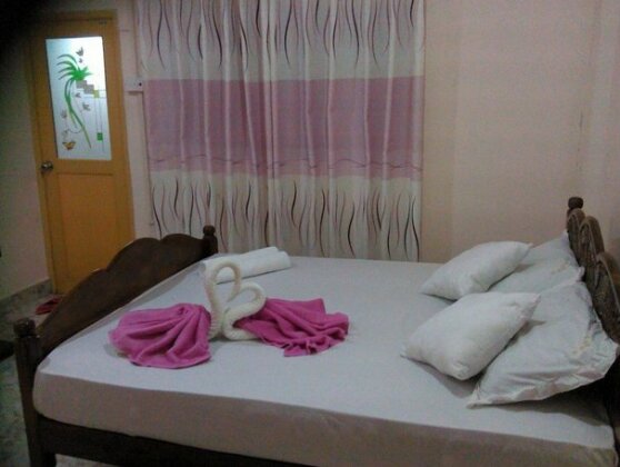 A Rajadhani Rest - Photo4
