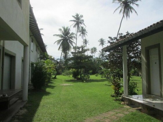 Raja Beach Hotel - Photo2