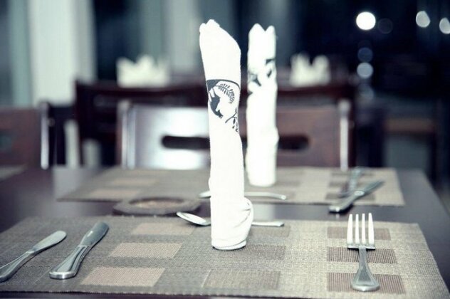 Hotel Nirutha - Photo3
