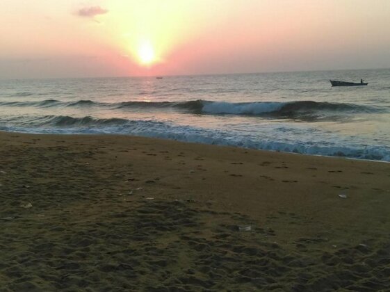 Kunam Beach Rest Inn