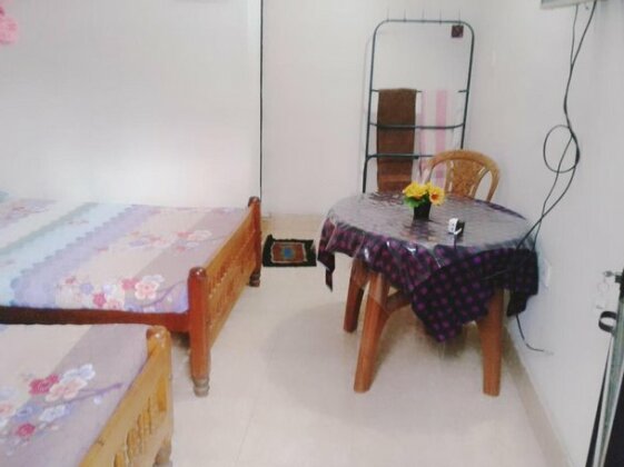 Kunam Beach Rest Inn - Photo4