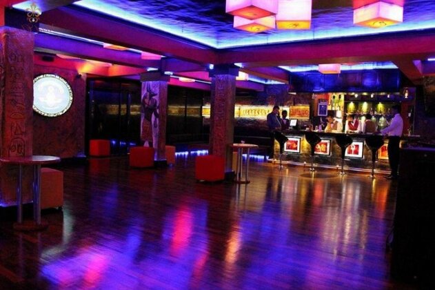 Treatooo City Hotel - Photo4