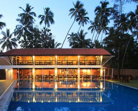 AVANI Bentota Resort - Photo2