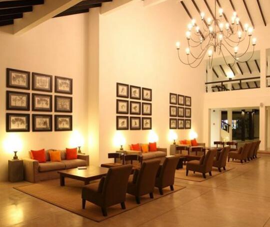 AVANI Bentota Resort - Photo4