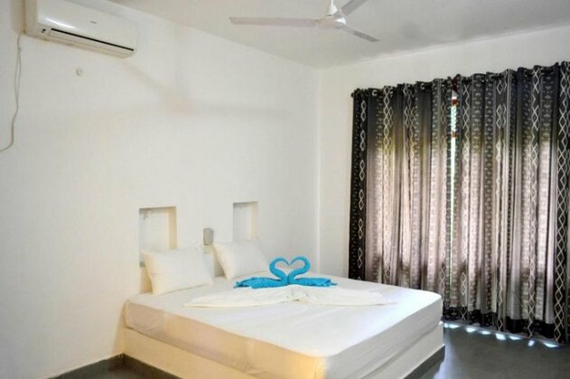 Frankies Restaurant & Villa - Photo5