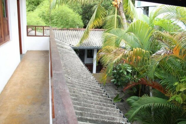 Gunas Comfort Guest house - Photo4