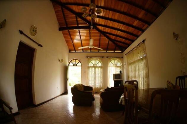 Inrosa Rooms & Guesthouse - Photo2
