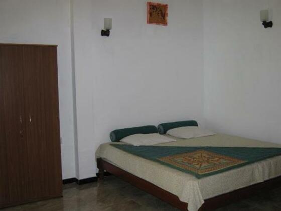 Isuru Holiday Home - Photo5