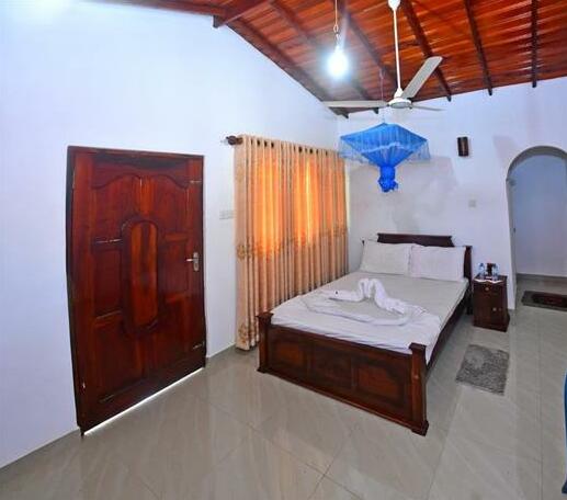 Osanda Guest - Photo5