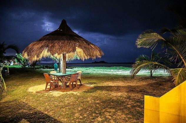 Sasika Beach Resort - Photo2