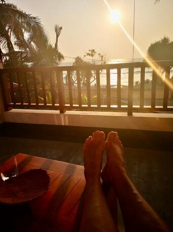 Thoduwawa Beach Villa - Photo2