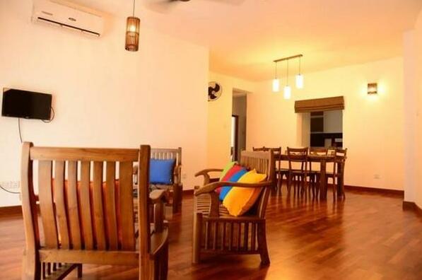 3 Bhk Luxury Serviced Apartments Col 6 - Photo3