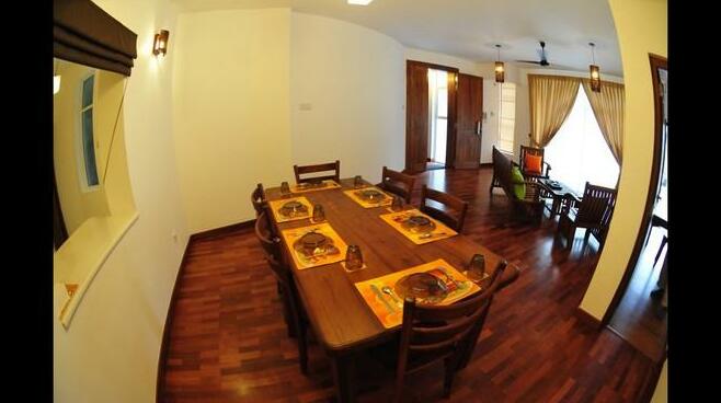 3 Bhk Luxury Serviced Apartments Col 6 - Photo5