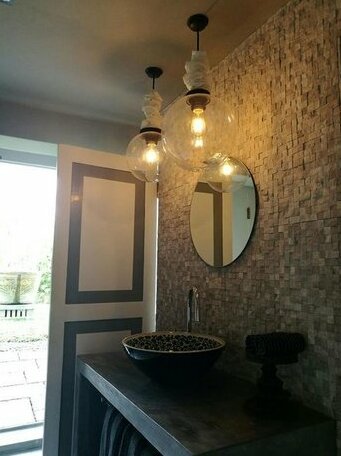 55tg Boutique Suites - Photo4