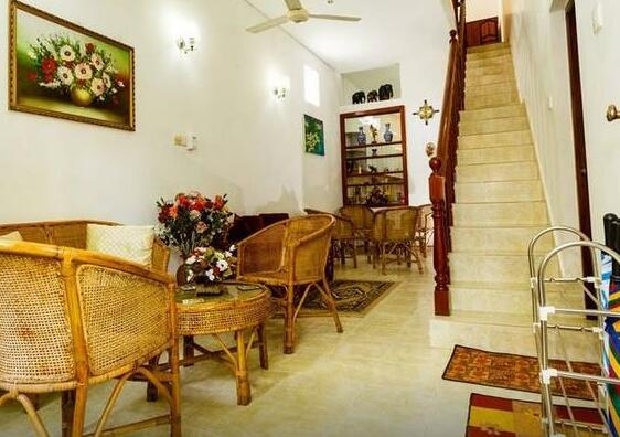 A Beach Home Away From Home - Photo2
