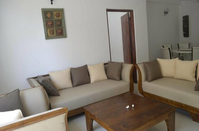 Dickmans Court - Photo2