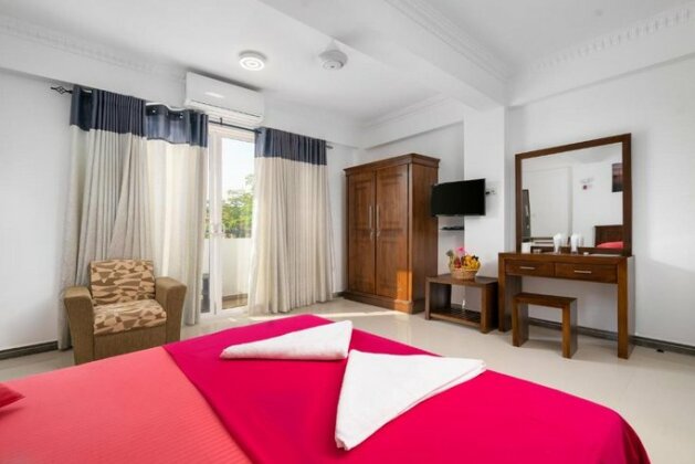 Hotel Sanira - Photo2