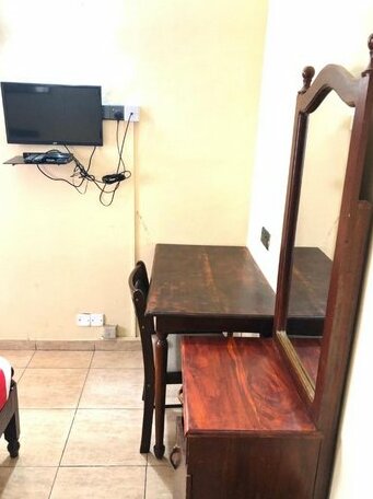 OYO 108 Eestee Rest - Photo4