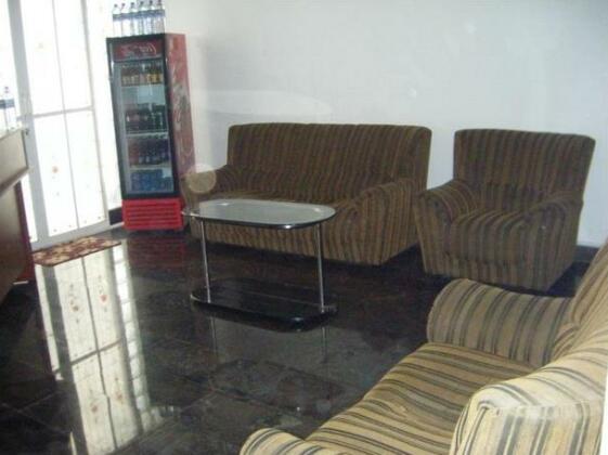 Solid Hotel Station Road - Photo5